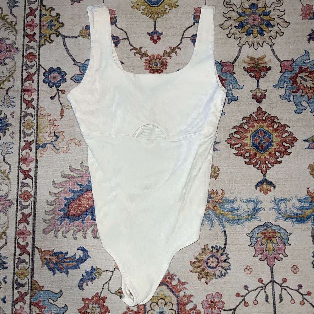 Abercrombie & Fitch White Ribbed Top